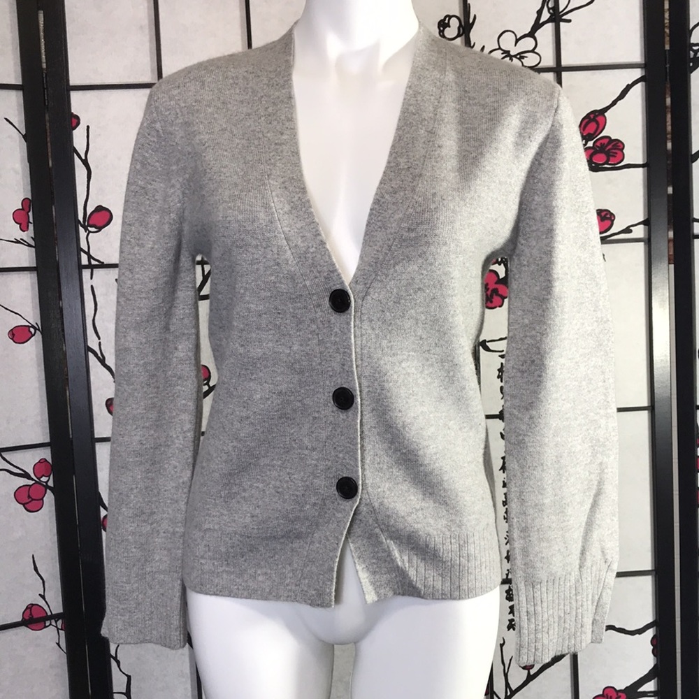 🐲💙  Maeve by Anthropologie Cashmere Collection Essa Grey Button Down Cardigan - Picture 10 of 15